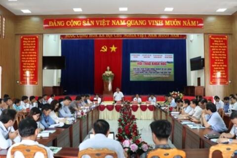 Hội thảo dồn đổi, tích tụ đất nông nghiệp xây dựng “Cánh đồng lớn”