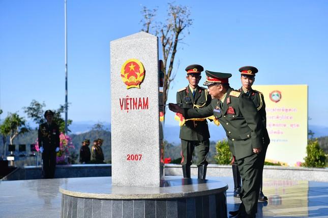 Giao lưu hữu nghị quốc phòng biên giới Việt Nam-Lào-Campuchia lần thứ nhất ảnh 3